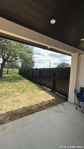 3274 N IH 35 Natalia, TX 78059