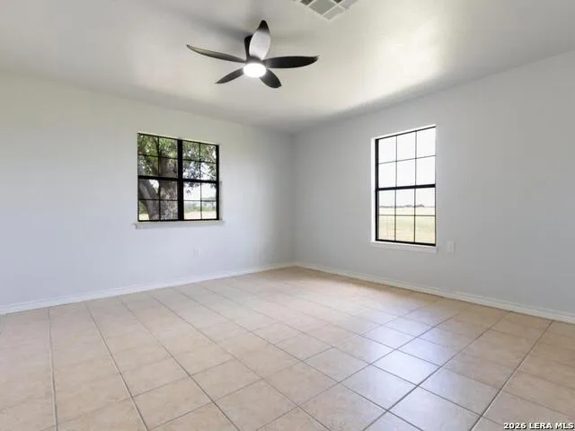 730 COUNTY ROAD 664 Devine, TX 78016