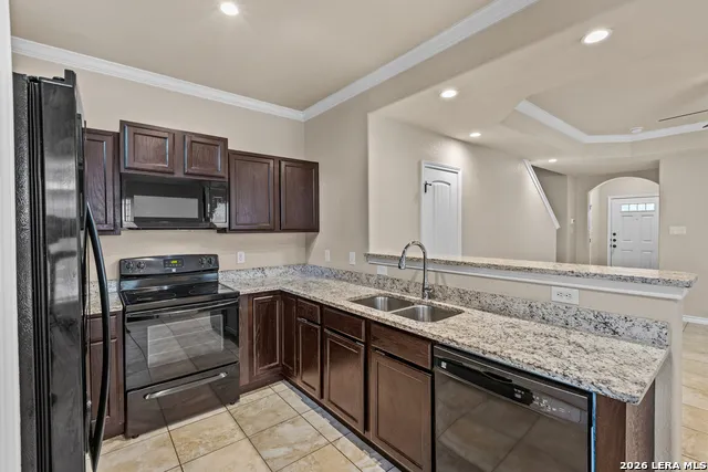 7002 Lakeview San Antonio, TX 78244