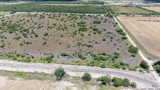 217 Lowe Rd. Quemado, TX 78877