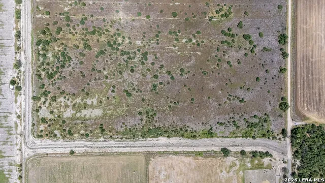 217 Lowe Rd. Quemado, TX 78877