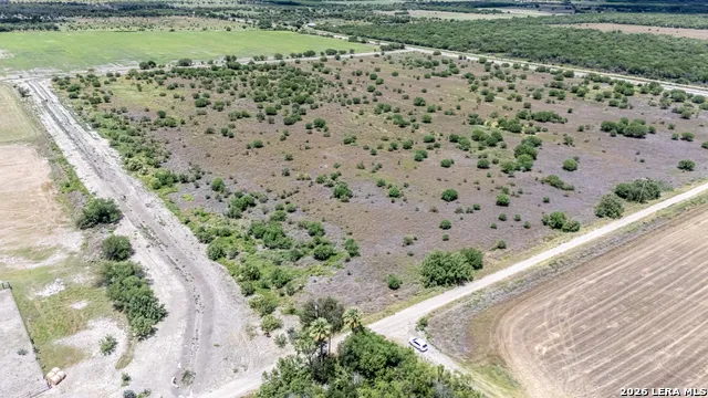217 Lowe Rd. Quemado, TX 78877