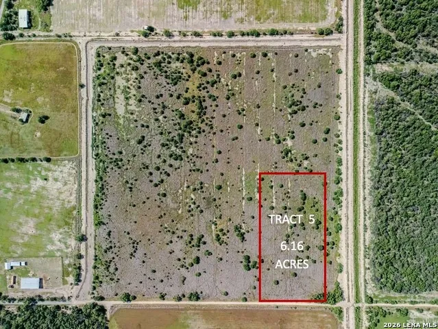 355 Lowe Rd. Quemado, TX 78877