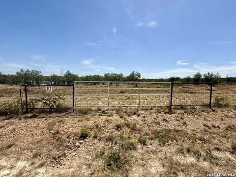 103 County Road 1670