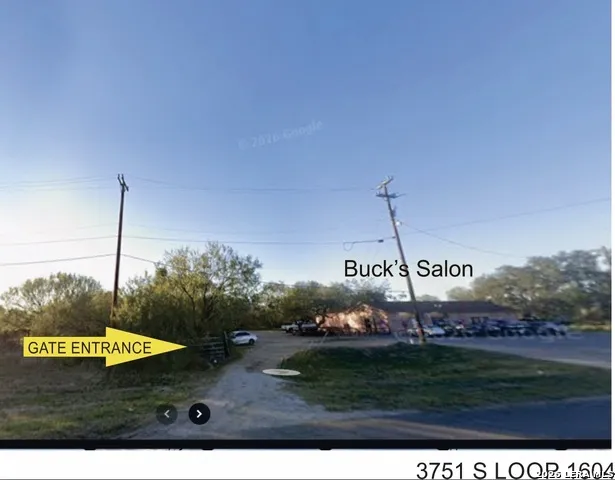 3751 S LOOP 1604 Adkins, TX 78101