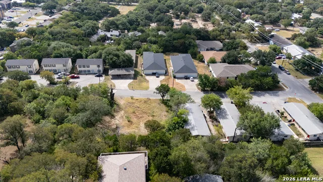 1104 ADVANCE ST San Marcos, TX 78666