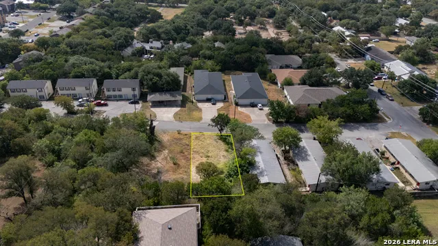1104 ADVANCE ST San Marcos, TX 78666