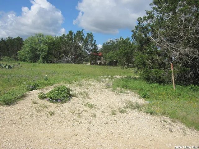 782 Mountain View Dr Bandera, TX 78003