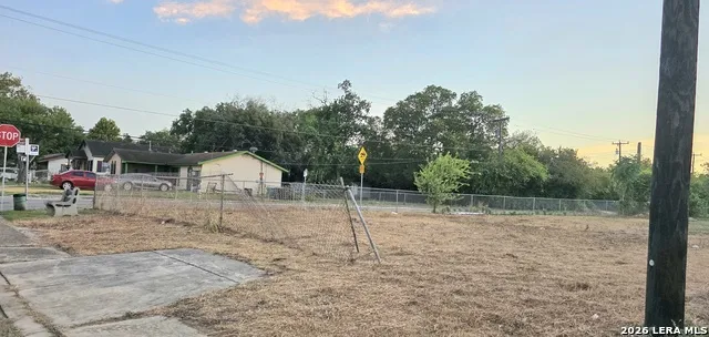 2931 Tillie San Antonio, TX 78222