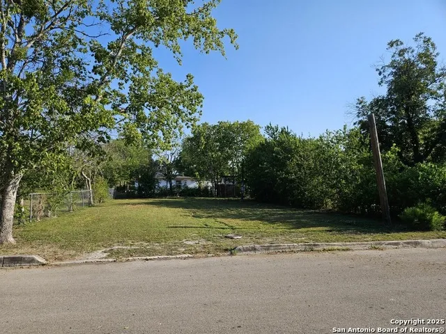 0 Seay Seguin, TX 78155