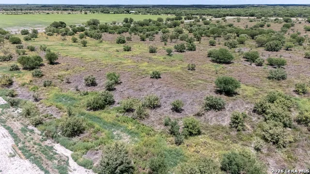 245 Lowe Rd. Quemado, TX 78877
