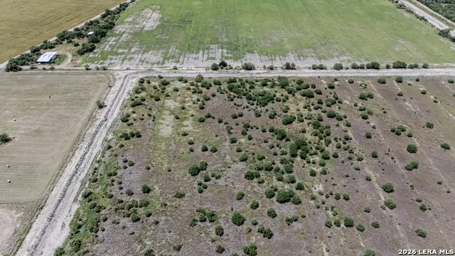 245 Lowe Rd. Quemado, TX 78877