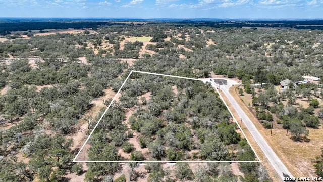 20 Clear Lake Loop Poteet, TX 78065