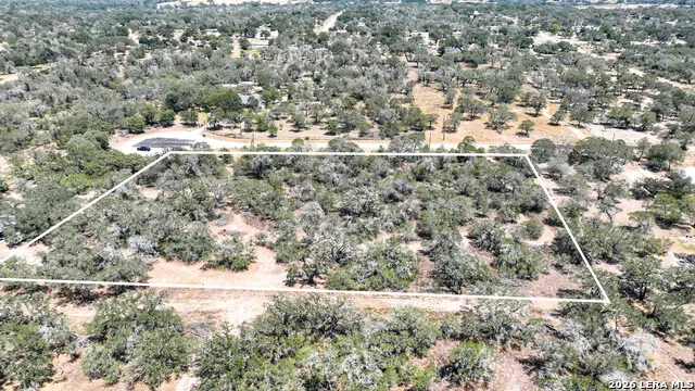20 Clear Lake Loop Poteet, TX 78065