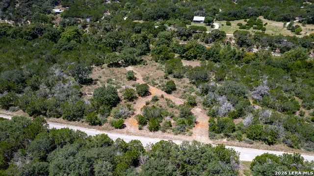 124 FAHRIG RD Leakey, TX 78873