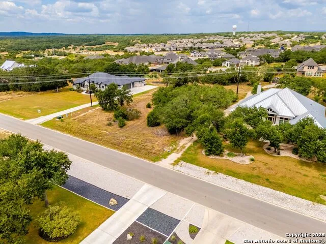 34848 Thanksgiving Trail Bulverde, TX 78163