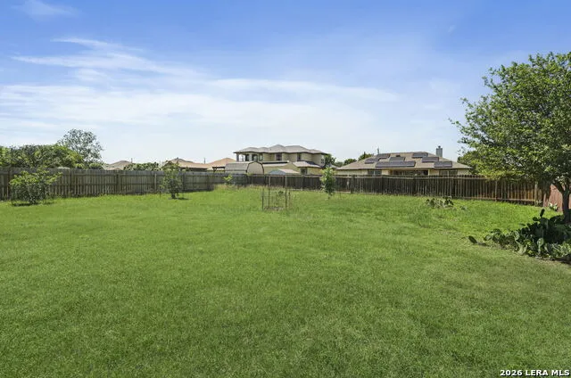 8497 VENTURA BLVD Selma, TX 78154