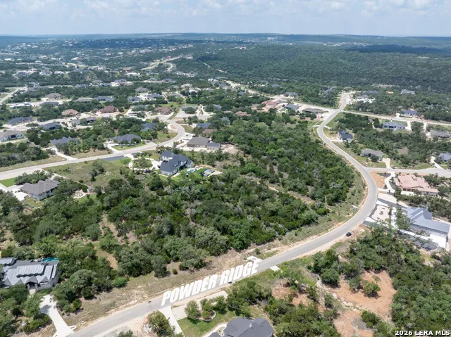 1223 POWDER RIDGE RD New Braunfels, TX 78132