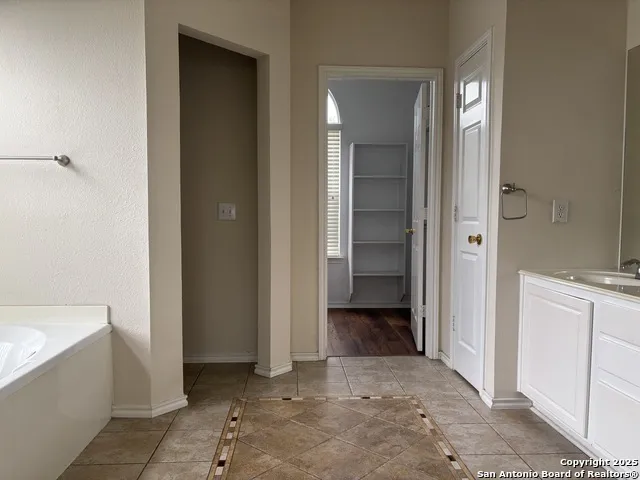 21511 RIO COMAL San Antonio, TX 78259