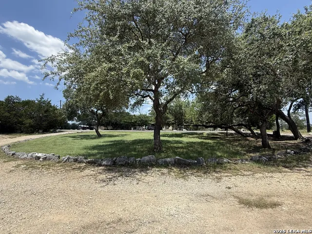 4130 SUMMIT DR New Braunfels, TX 78132