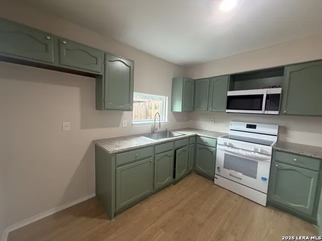1303 Klondike San Antonio, TX 78245