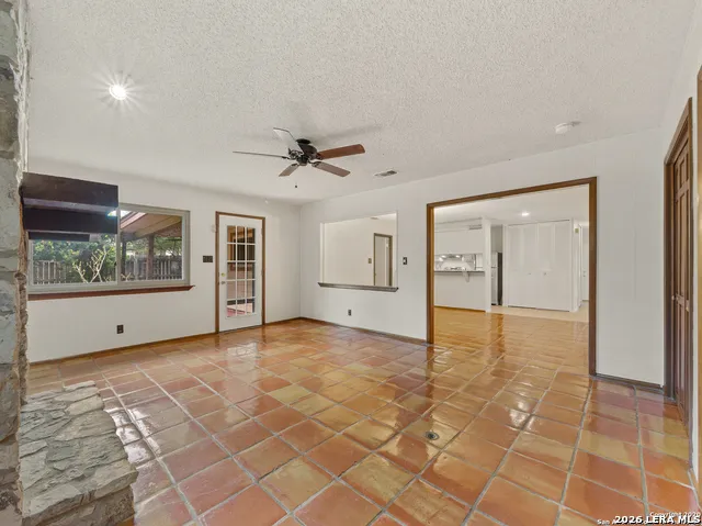 12509 SANDPIPER Live Oak, TX 78233