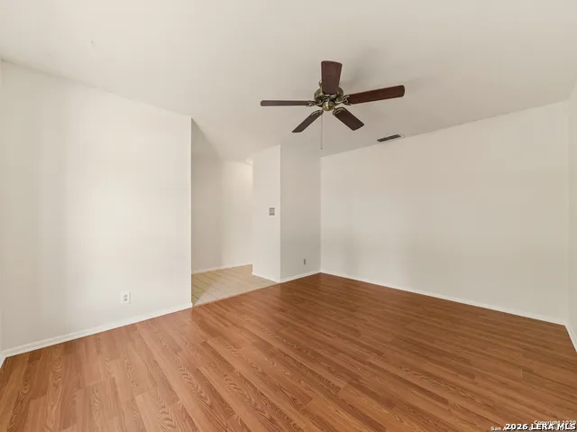 12509 SANDPIPER Live Oak, TX 78233