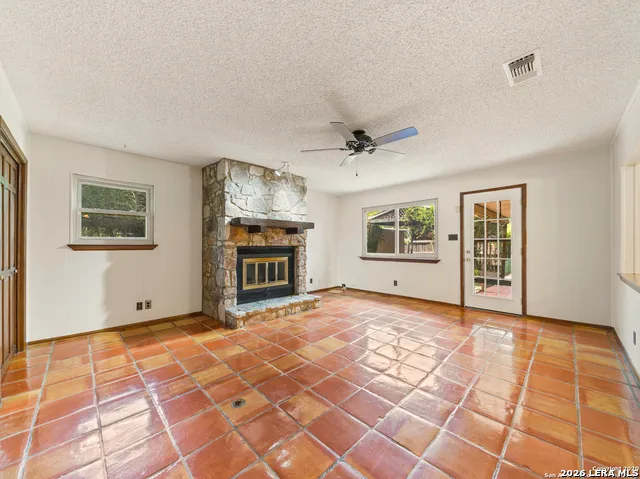 12509 SANDPIPER Live Oak, TX 78233