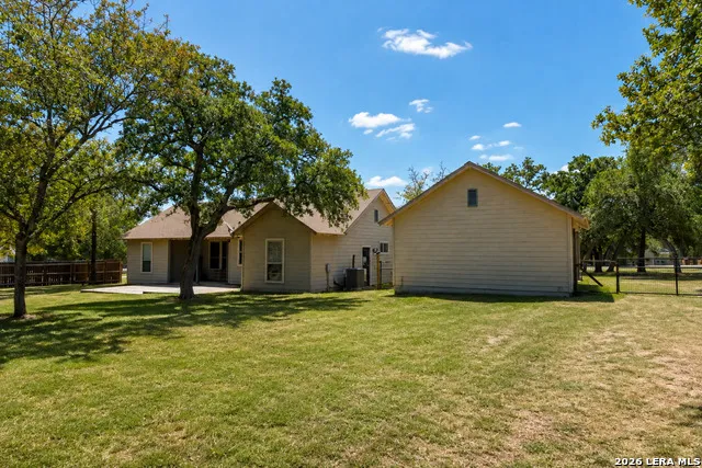 193 Champions Blvd La Vernia, TX 78121