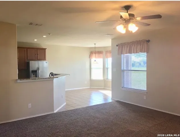 3751 Columbia Cibolo, TX 78108