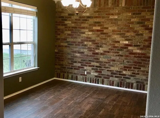 3751 Columbia Cibolo, TX 78108