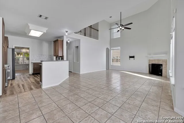 136 Brook Shire Cibolo, TX 78108