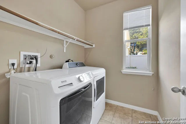 136 Brook Shire Cibolo, TX 78108