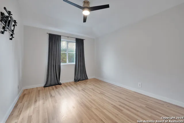 136 Brook Shire Cibolo, TX 78108