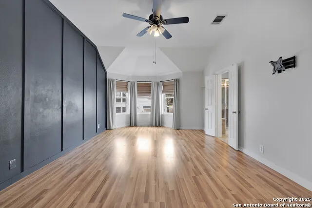 136 Brook Shire Cibolo, TX 78108