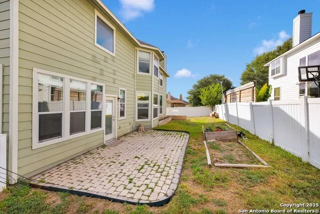 136 Brook Shire Cibolo, TX 78108
