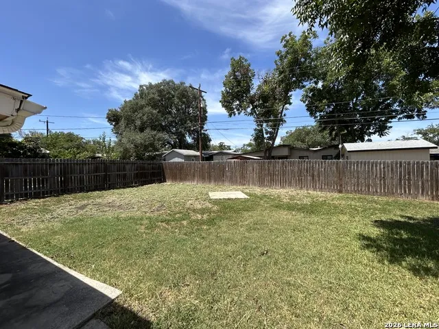 435 TRUDELL DR San Antonio, TX 78213