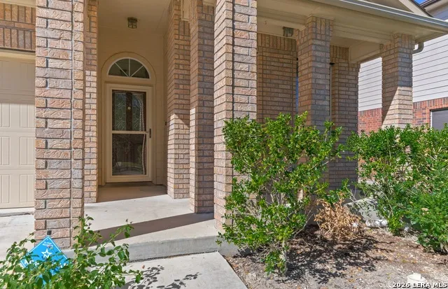 2725 Sterling Way Schertz, TX 78108