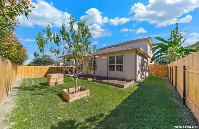 2725 Sterling Way Schertz, TX 78108