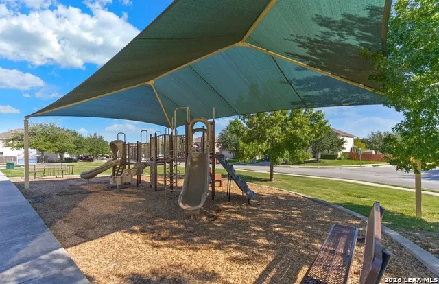 2725 Sterling Way Schertz, TX 78108