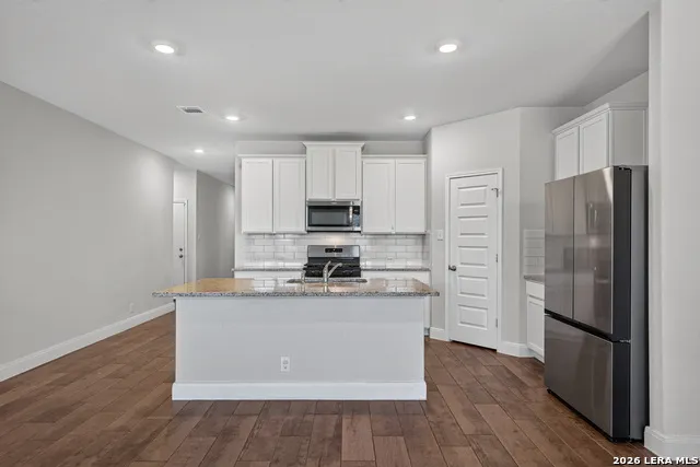 781 Rushing Banks Cibolo, TX 78108