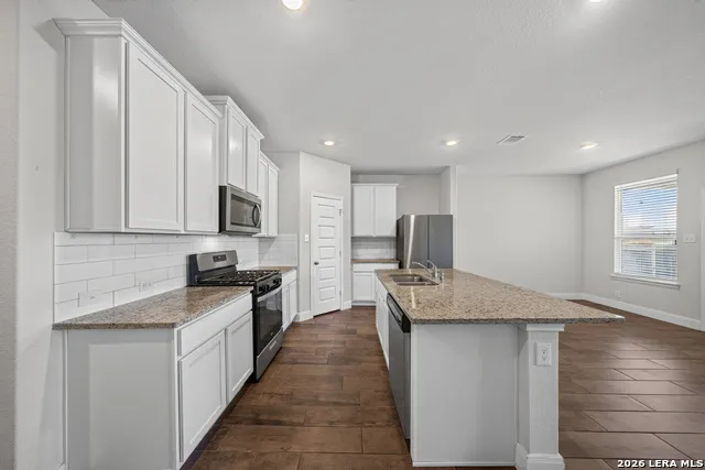 781 Rushing Banks Cibolo, TX 78108
