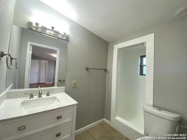 178 SWEETBRIAR AVE San Antonio, TX 78228