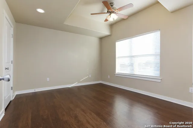 213 Circle Ct Pleasanton, TX 78064