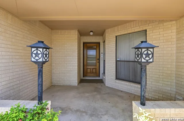 901 Gentilz Castroville, TX 78009