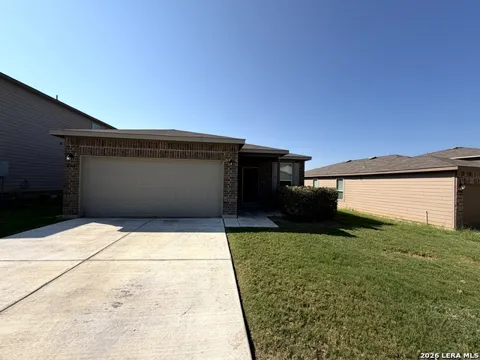 10362 McQueeney