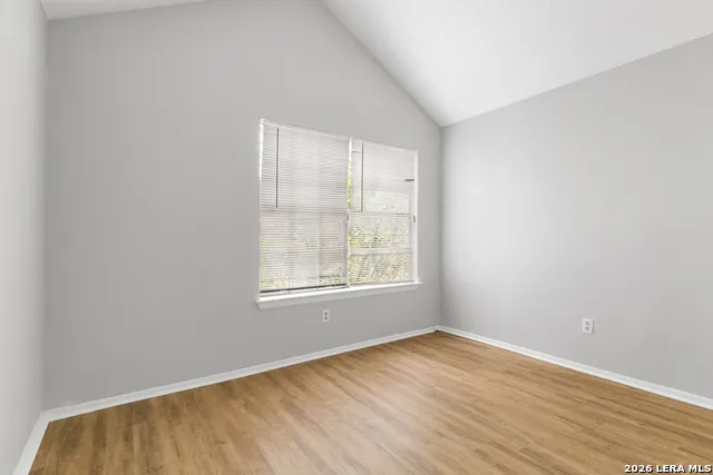 6714 WINDSOR HOLW San Antonio, TX 78239