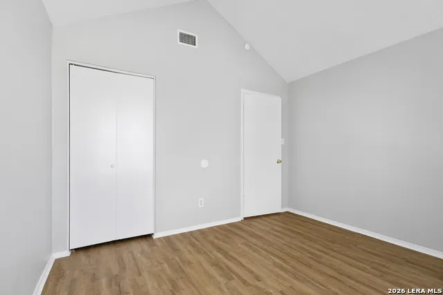 6714 WINDSOR HOLW San Antonio, TX 78239