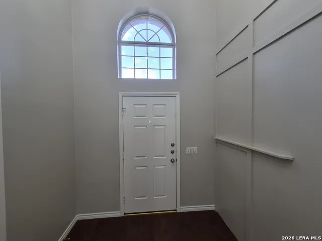 712 Moss Wood Schertz, TX 78154