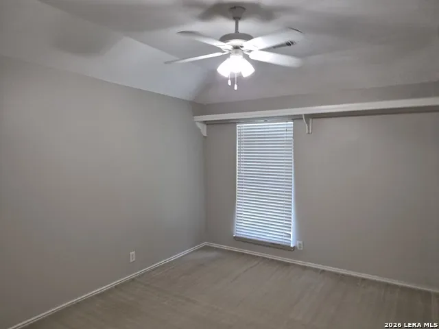 712 Moss Wood Schertz, TX 78154